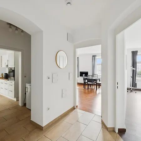Altbau Flair 75m2 - Terrace Panorama - Geraeumiges Gutshaus Bookhagen Apartament Pasawa